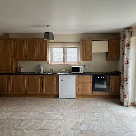 Modern 4 Bed House In Town Villa Tubbercurry Ngoại thất bức ảnh